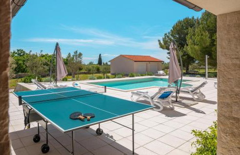 Amazing Home In Vodnjan With Sauna - Foto 8