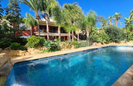 10 Bedroom 5 Star Luxury Villa & Heated Pool for 5 to 28 Guests near Alicante - Foto 1