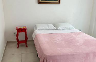 Apê térreo com churrasqueira e área externa e garagem exclusiva até 4 hóspedes 5 min praia Abricó e 7 min do Centro - Foto 15
