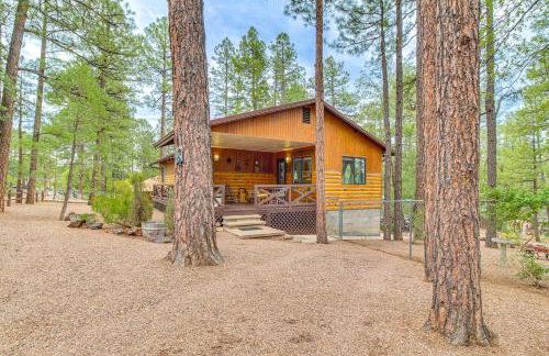 10 Mi to Show Low Pinetop-Lakeside Family Cabin! - Foto 27