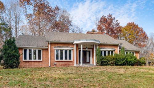 Serene and Spacious! Family-Friendly Catharpin Home - Foto 3