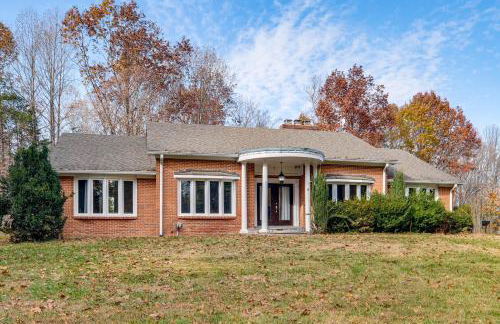 Serene and Spacious! Family-Friendly Catharpin Home - Foto 3