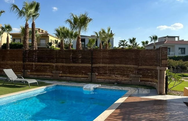 Villa with Pool-Allegria-Sheikh Zayed - Foto 17