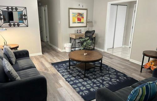 Sweet Home Alabama 4BR 2BA oasis with pool WI-FI - Foto 1