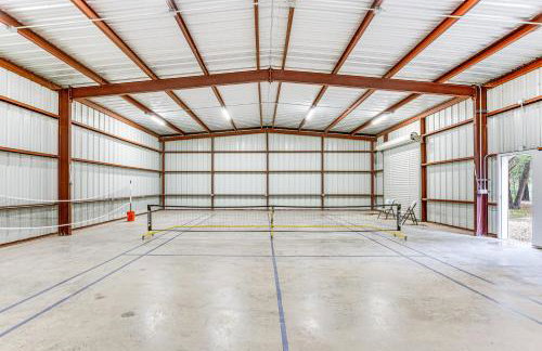 Heated Spa, Fire Pit! 14-Acre Terrell Ranch Escape - Foto 34