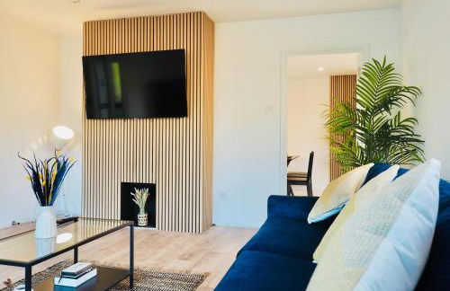 Spacious 3 bedroom Home w Parking in Farnborough - Foto 35