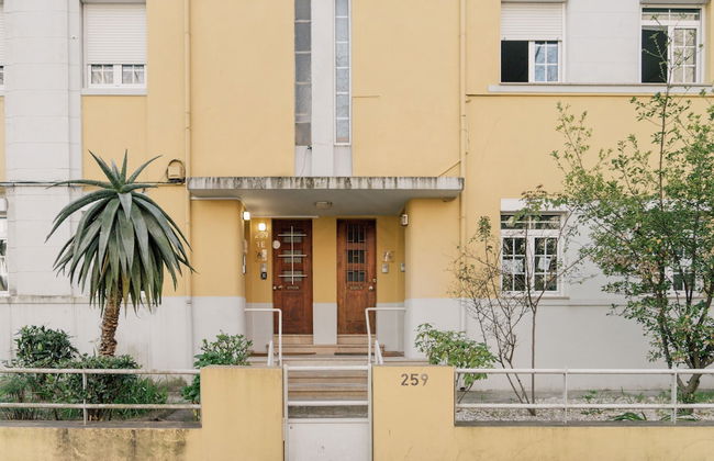 Oporto Yellow Villas - Photo 46