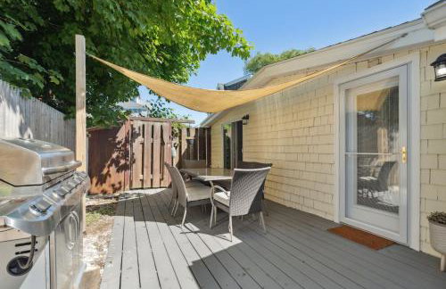 Riverside Retreat Minutes to Beach Updated Kitchen - Foto 27