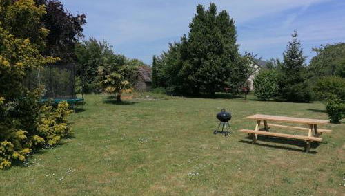 Sunset Family Guesthouse Mont Saint Michel - Foto 4, Garden, Garden view