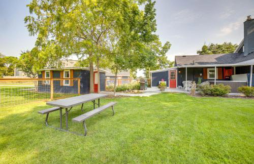 City Girl Farmhouse in Hudsonville with Hot Tub - Foto 32