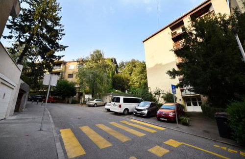 Optima Apartment Zagreb - Spacious Central Stay - Foto 19