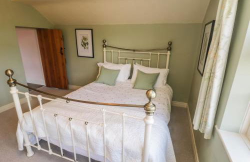 Bute Cottage - Photo 22