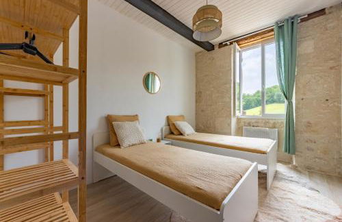 L'élégant T3 coeur du village parking facile - Foto 6