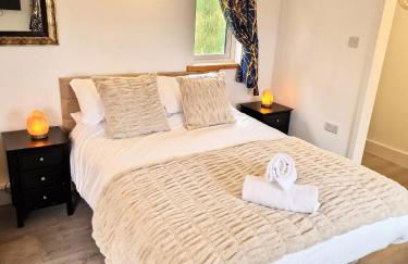 Kaoglen Buck Pod - Hot Tub - Dog Friendly - Photo 5