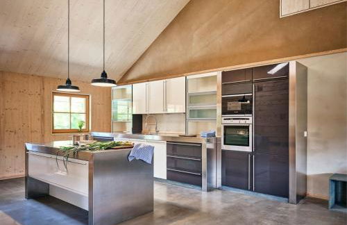 Altkreut Festenhof, Linde und Kastanie, 2 große FeWos für Gruppen bis 19 Personen ruhig und naturnah, 60 Min von München - Foto 46