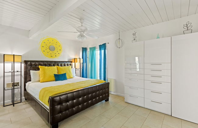 Mid Century Ranch - Private Resort-style Pool! - Foto 10