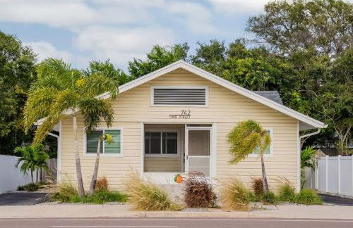 Cozy Coastal Cottage Whole House Sleeps 10 - Foto 39