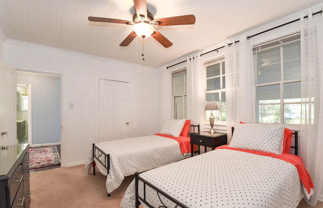 Summertime Pet-friendly 30 min Savannah - Foto 5