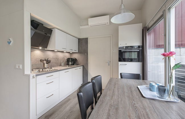 Well-kept Bungalow With Microwave Near Valkenburg - Photo 4