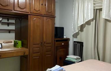 1 suíte cama king, 2 quartos com camas casal, 1 garagem, próx Basílica - Photo 15