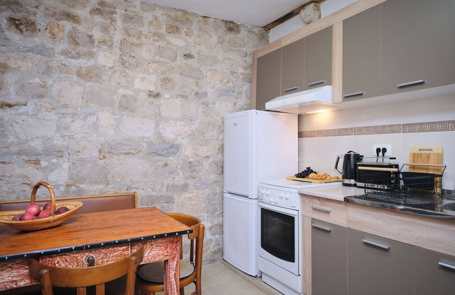Old Town Art Apartment Split by Litto - Photo 33