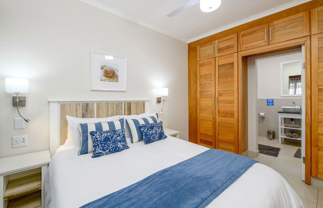 Illovo Beach Club - Photo 8