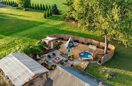 Historic Cottage Retreat-IG Cowboy Pool-Hot Tub - Photo 4