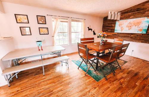 Theater Room Pet Friendly Near AF Academy Peaceful - Foto 16