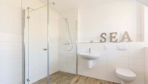 Boddenbrise - Photo 1