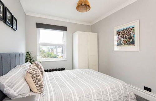 Newly renovated Victorian house with free parking - Foto 18