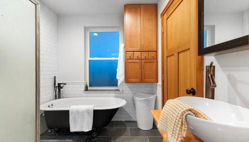 Homestead Villa - HotTub & Sauna Retreat - Foto 5