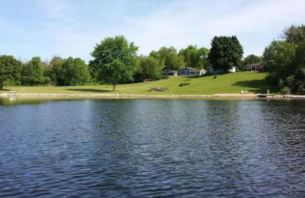 Secluded Lake Retreat - Private Beach, Pier & Fire Pit - Photo 13