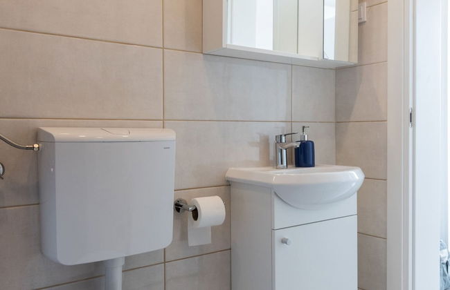 Apartment Semi - One Bedroom Apartment With Terrace and Sea View - Photo 14