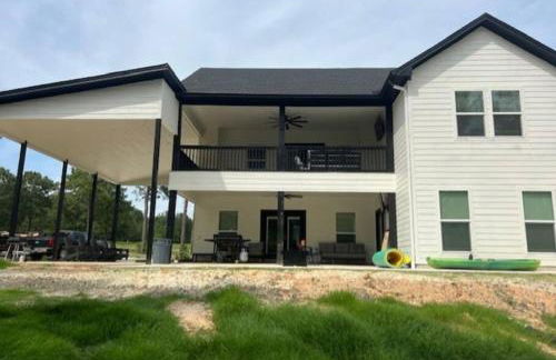 Waterfront house on Sam Rayburn - Sleeps 23! - Photo 30