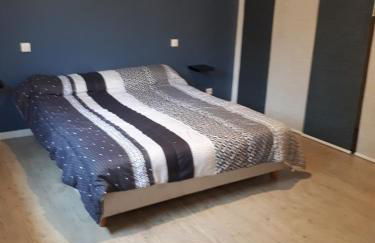 Maison au calme sur grand terrain avec piscine - Foto 9