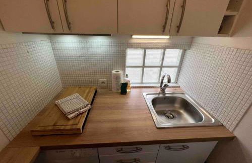 Tour Eiffel - Studio vue imprenable au-dessus des toits, balcon - Foto 45