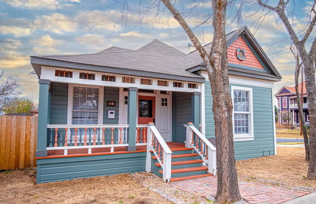 Beautiful Craftmans 4BR 2 5BA Home Near Downtown - Foto 2