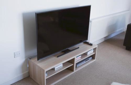 Lovely 2-Bed Flat Glasgow Harbour FREE parking - Pass the Keys - Foto 6