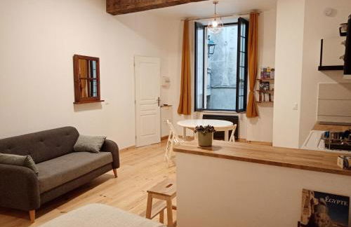 studio-ville médievale-charmant - Foto 1