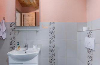 Istrian Tavern next to the Pool - Photo 8