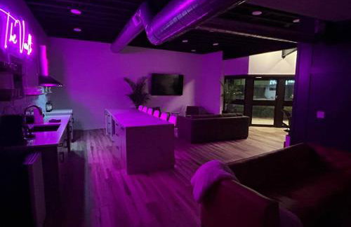 "The Vault" - 3 King Beds-3 Bath - Foto 40