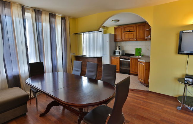 Lakshmi Apartments Dinamo 3 - Photo 11