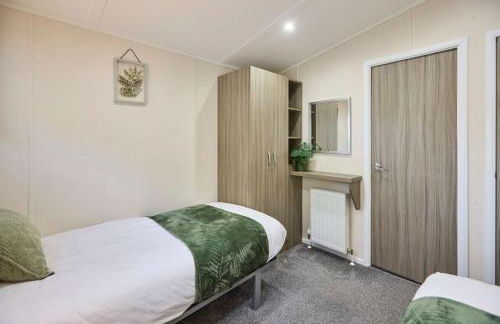 The Yorkshire Burrow Lodge with Hot Tub - Foto 20