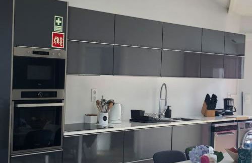 SUNSEA HOUSE - Photo 5