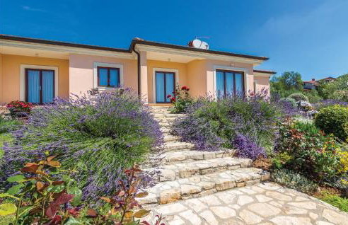 4 Bedroom Nice Home In Buje - Foto 22