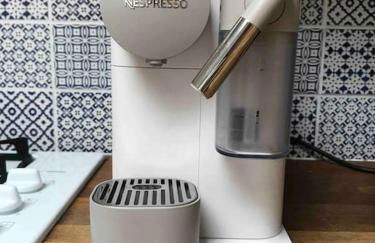 Crescent Cottage, sleeps 8, pet friendly - Photo 38