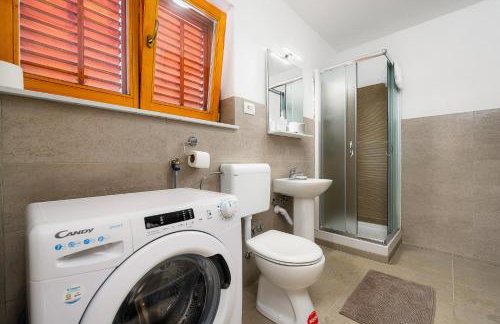 Holiday House Azur with a private pool - Foto 7