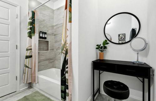 Elegant 5-Bedroom NOLA Getaway - Foto 16