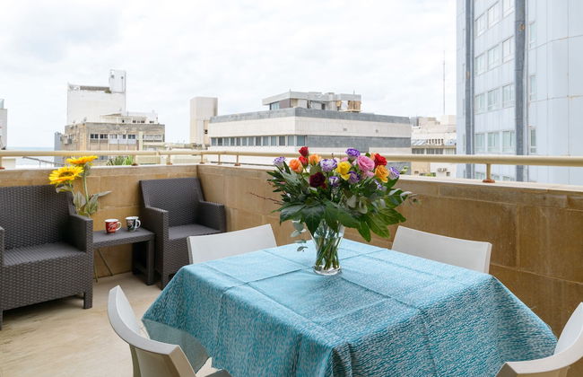 Comfort & Balcony near Beach by FeelHome - Photo 18