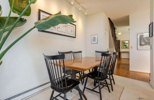 Beachfront Retreat with Ocean Views - Foto 17